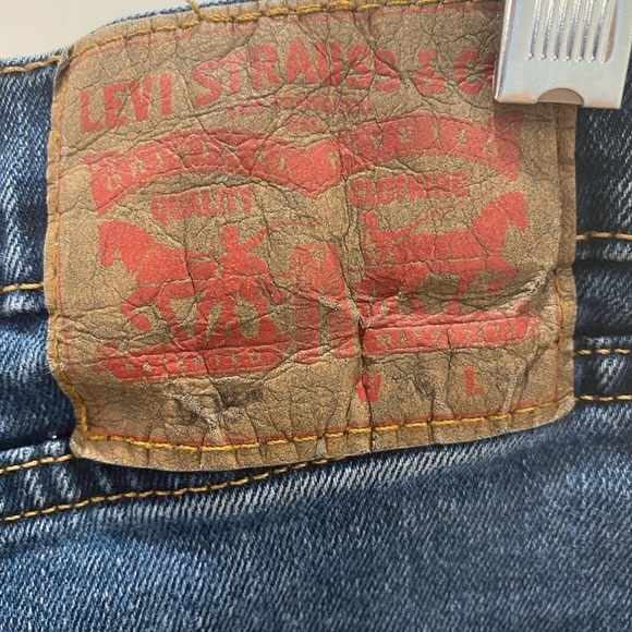 Vintage Levi’s 505 Jeans, 36 x 30 EUC - Picture 2 of 8